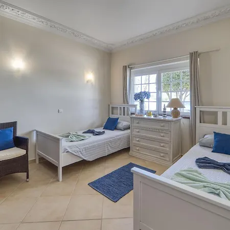 דירה Casa Marinha 3 בנאגיל